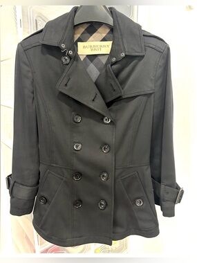 Burberry Brit Black Double-Breasted Short Trench Coat